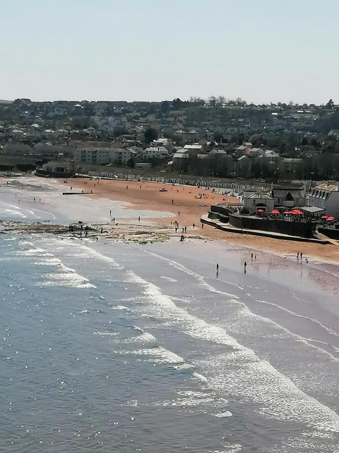 Barbie House ,Opposite The Beach & Paignton Pier , 2 Bedroom Apartment With Private Car Space & Garden , Free Access Next Door To The Stunning Ballet & Make Up School & A Beautiful Ladys Beauty Salon (Adults Only) Екстериор снимка
